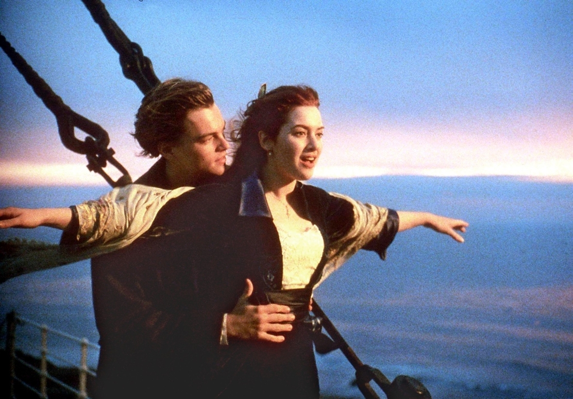 Leonardo DiCaprio und Kate Winslet in der berühmte Filmszene von "Titanic"