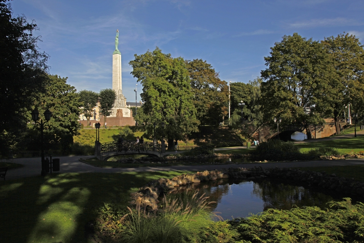 Das Freiheitsdenkmal in Riga ist das Zeichen für die Unabhängigkeit Lettlands.