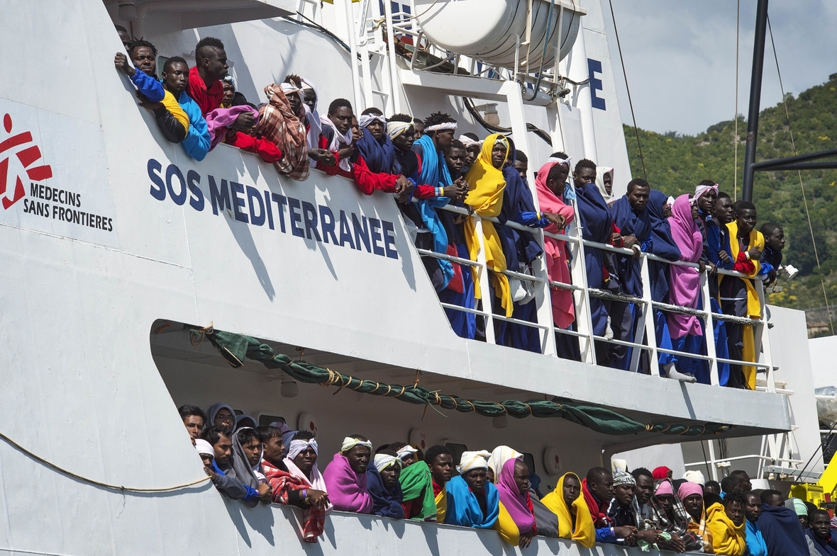 Mehr als 1000 Menschen, die 2017 aus Libyen übers Meer geflüchtet sind, wurden mit diesem Schiff von der Organisation "Ärzte ohne Grenzen" gerettet und nach Italien gebracht.