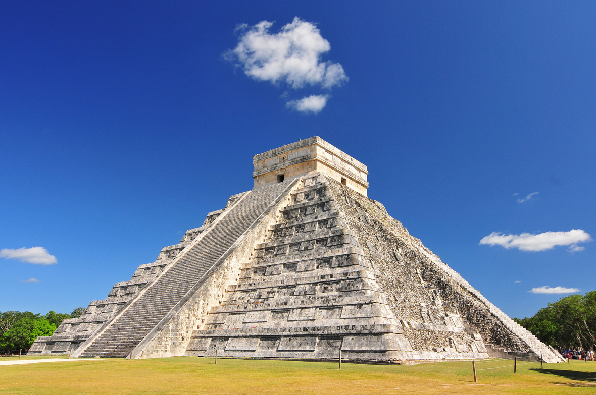 Kulkan Pyramide in Chichen Itza, Mexiko. Die Architektur der Maya gehört zum Unesco Weltkulturerbe.