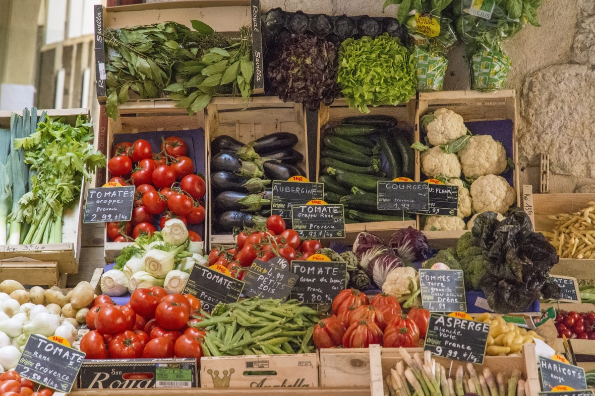 Viele Obst- und Gemüsesorten gehören heute zu unserem Speiseplan.