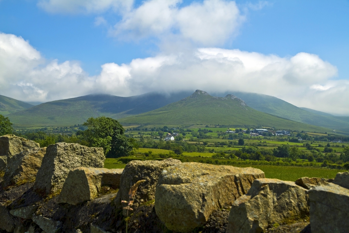 Blick auf die Mourne Mountains in Nordirland