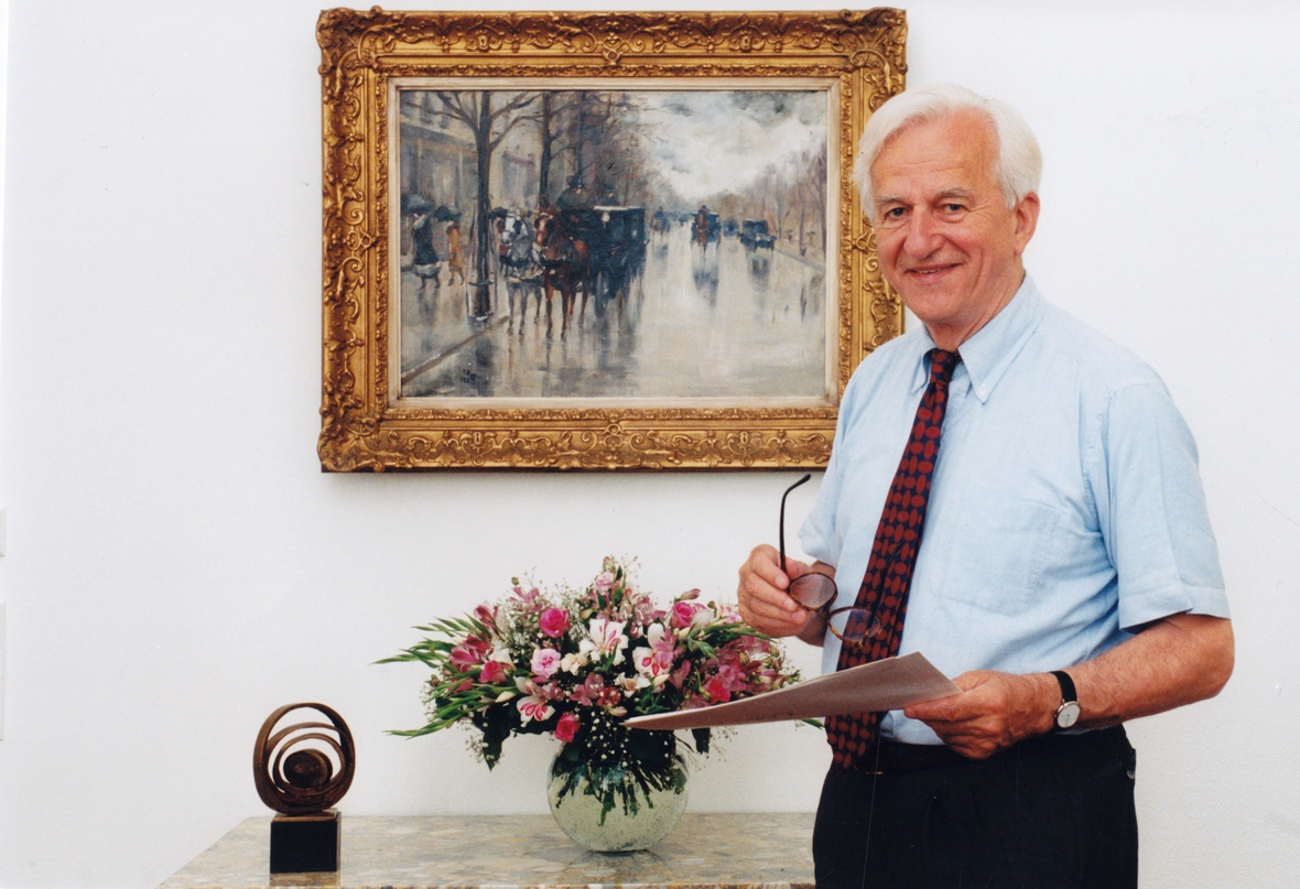 Foto von Richard von Weizsäcker, dem sechsten Bundespräsidenten der Bundesrepublik Deutschland.