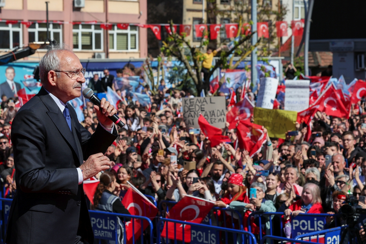 Kemal Kilicdaroglu bei einem Wahlkampfauftritt am 29. April 2023. Er ist der gemeinsame Kandidat der Opposition für die Präsidentschaftswahl in der Türkei.