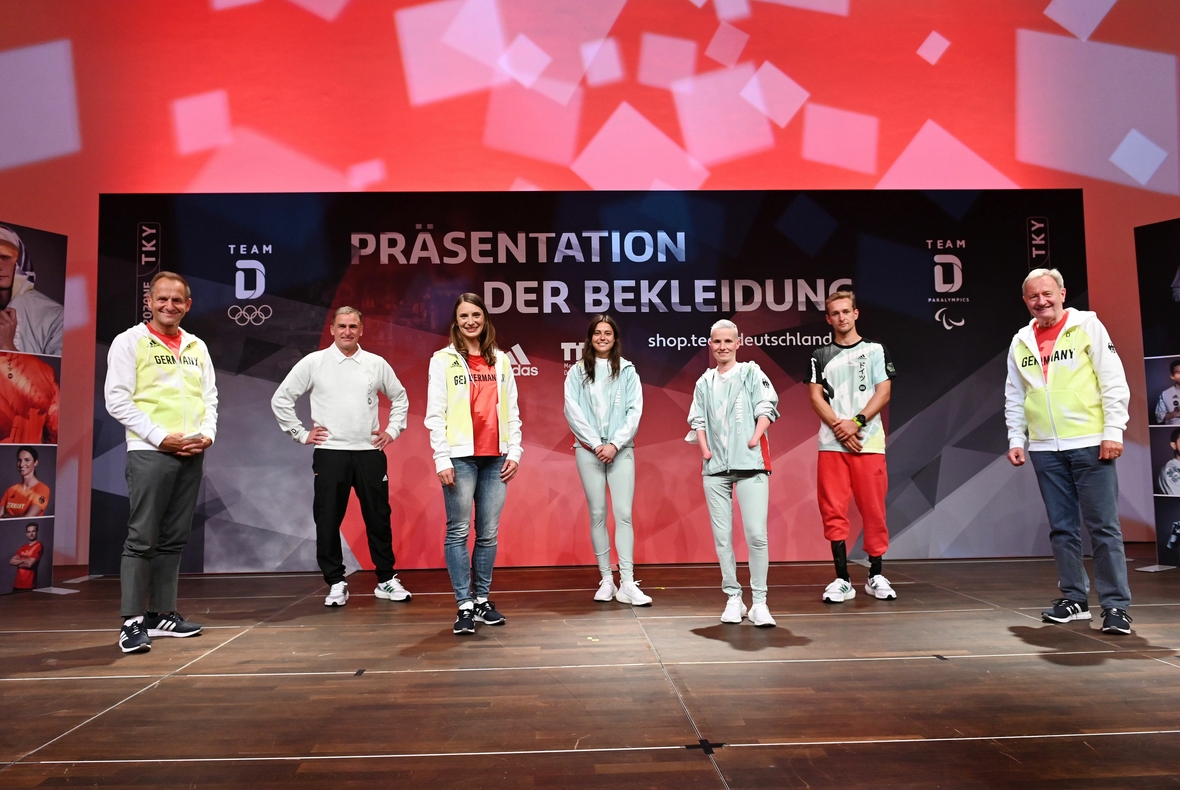 Präsentation der offiziellen Outfits für die deutsche Olympia- und Paralympia-Mannschaft.