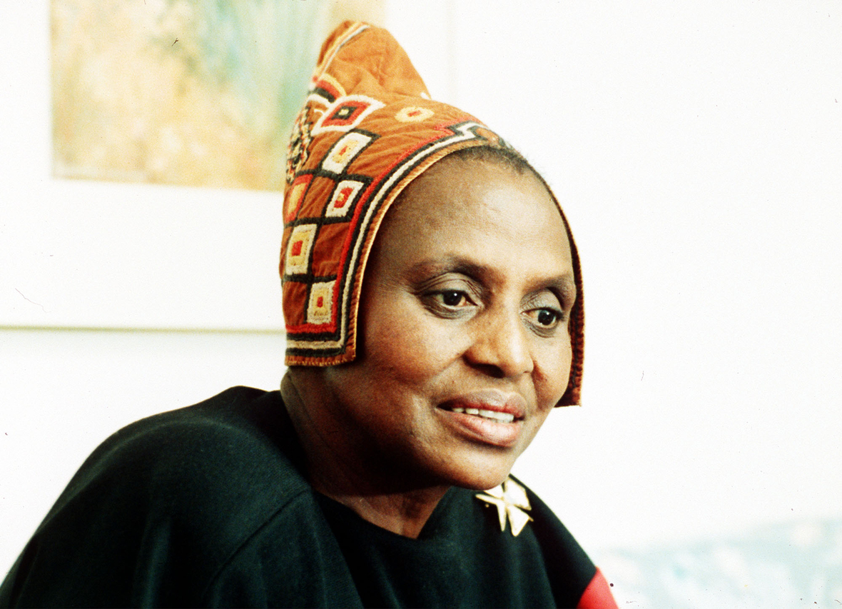 Porträt der Sängerin Miriam Makeba von 1988