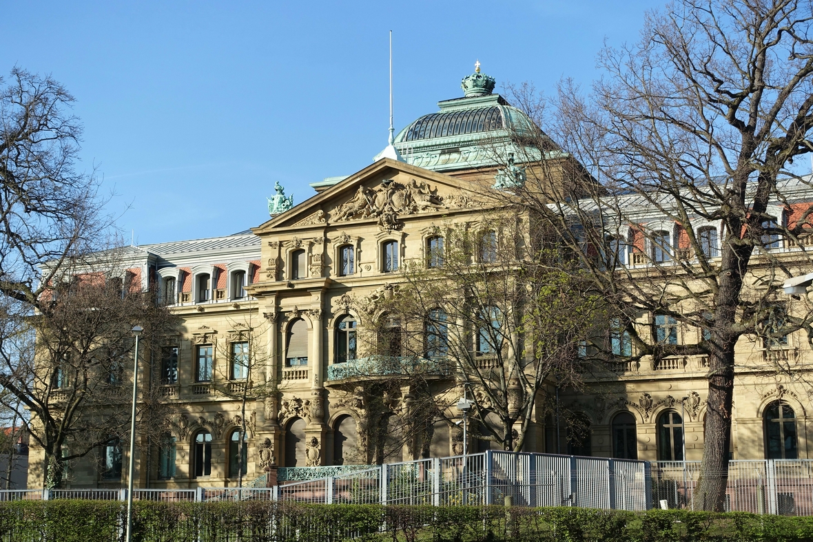 Blick auf den Bundesgerichtshof in Karlsruhe