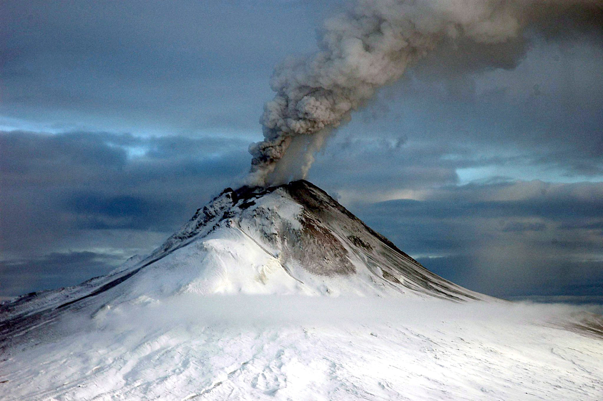 Ein Vulkanausbruch in Alaska im Januar 2006.