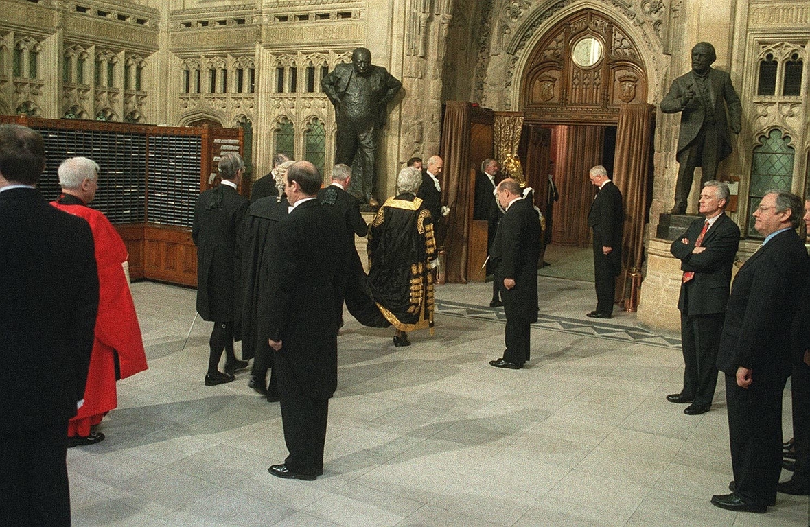 Die Lobby des House of Commons, des englischen Parlaments.