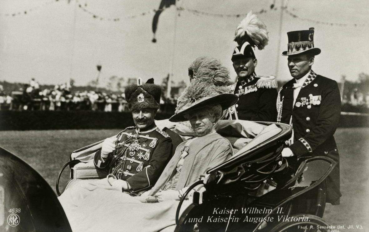 Wilhelm II., deutscher Kaiser von 1888-1918 und seine Ehefrau Kaiserin Auguste Viktoria. Er stammte aus der Dynastie der Hohenzollern.