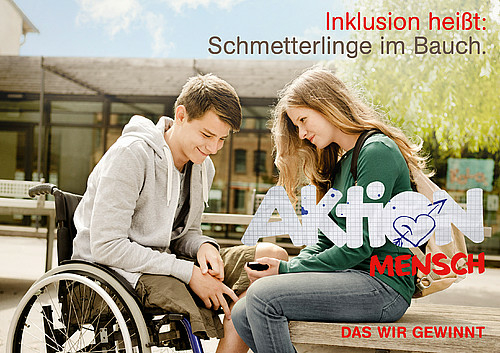 Die Aktion Mensch ist eine sehr große Organisation in Deutschland, die sich für die Inklusion behinderter Menschen einsetzt.