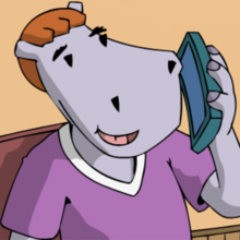 Bärbel Breitfuß am Telefon.