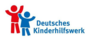 Das Logo des Deutschen Kinderhilfswerk: Der Schriftzug in blauer Schrift auf weißem Hintergrund, links daneben sind zwei Kinder abgebildet. 
